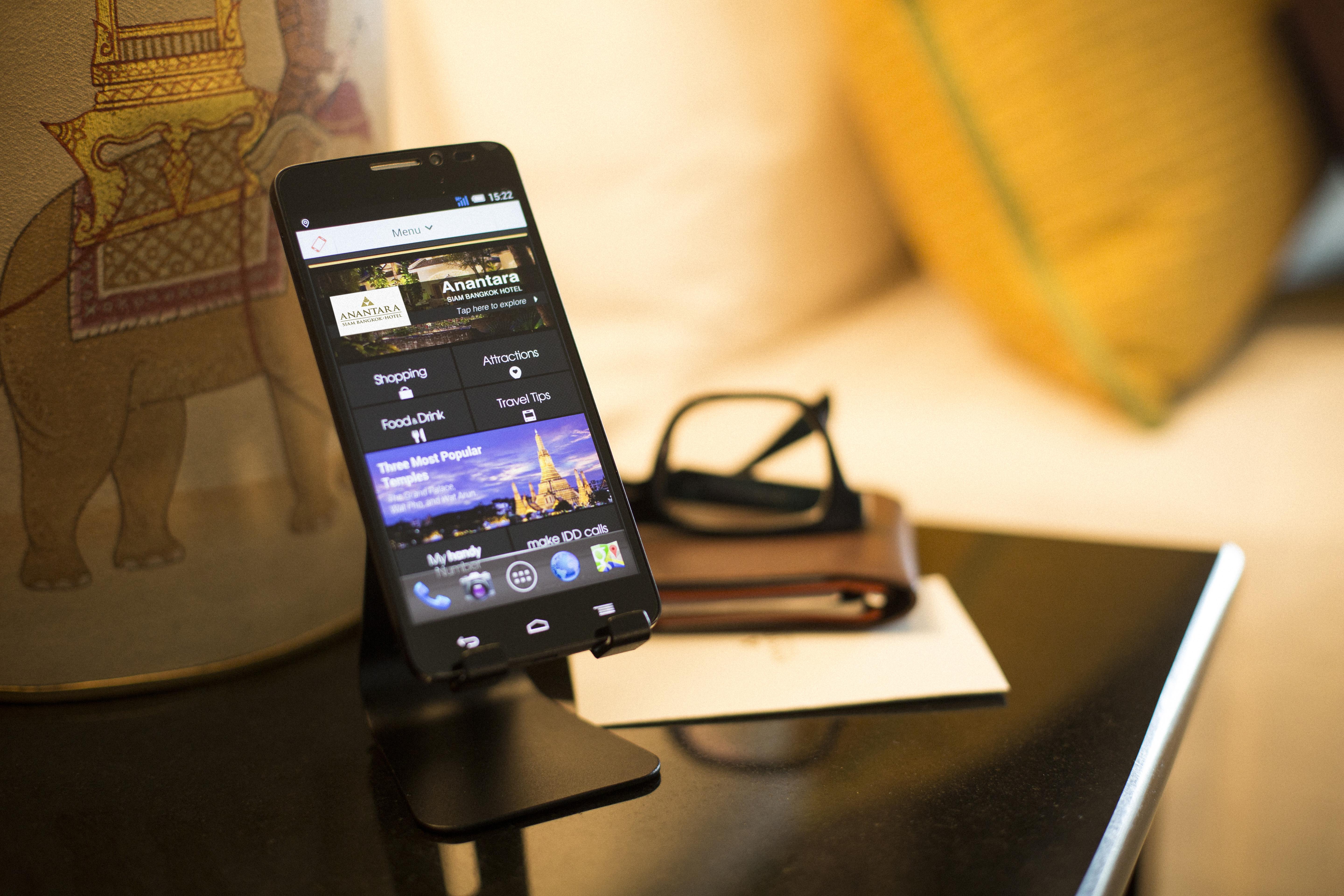 Anantara Siam Bangkok Hotel Exterior foto The Amazon Kindle Fire